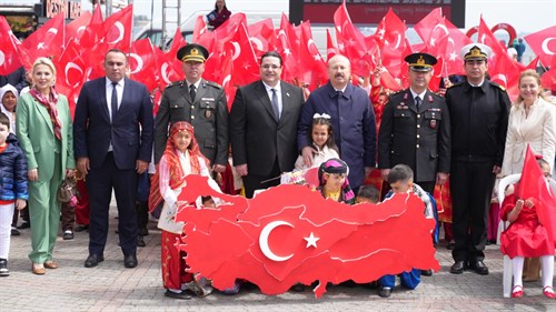 İlçemizde 23 Nisan Ulusal Egemenlik ve Çocuk Bayramı Törenleri Gerçekleştirildi