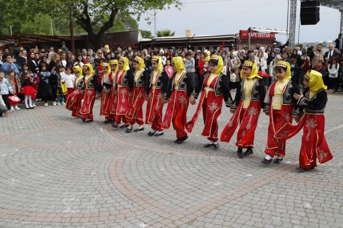 23 Nisan Ulusal Egemenlik ve Çocuk Bayramı Törenleri Gerçekleştirildi